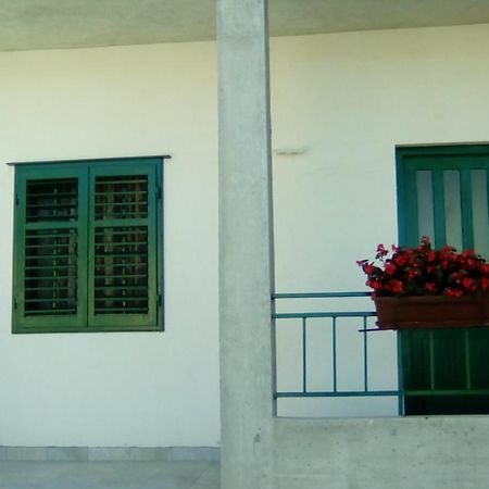 Apartment Nola Podgora Quarto foto